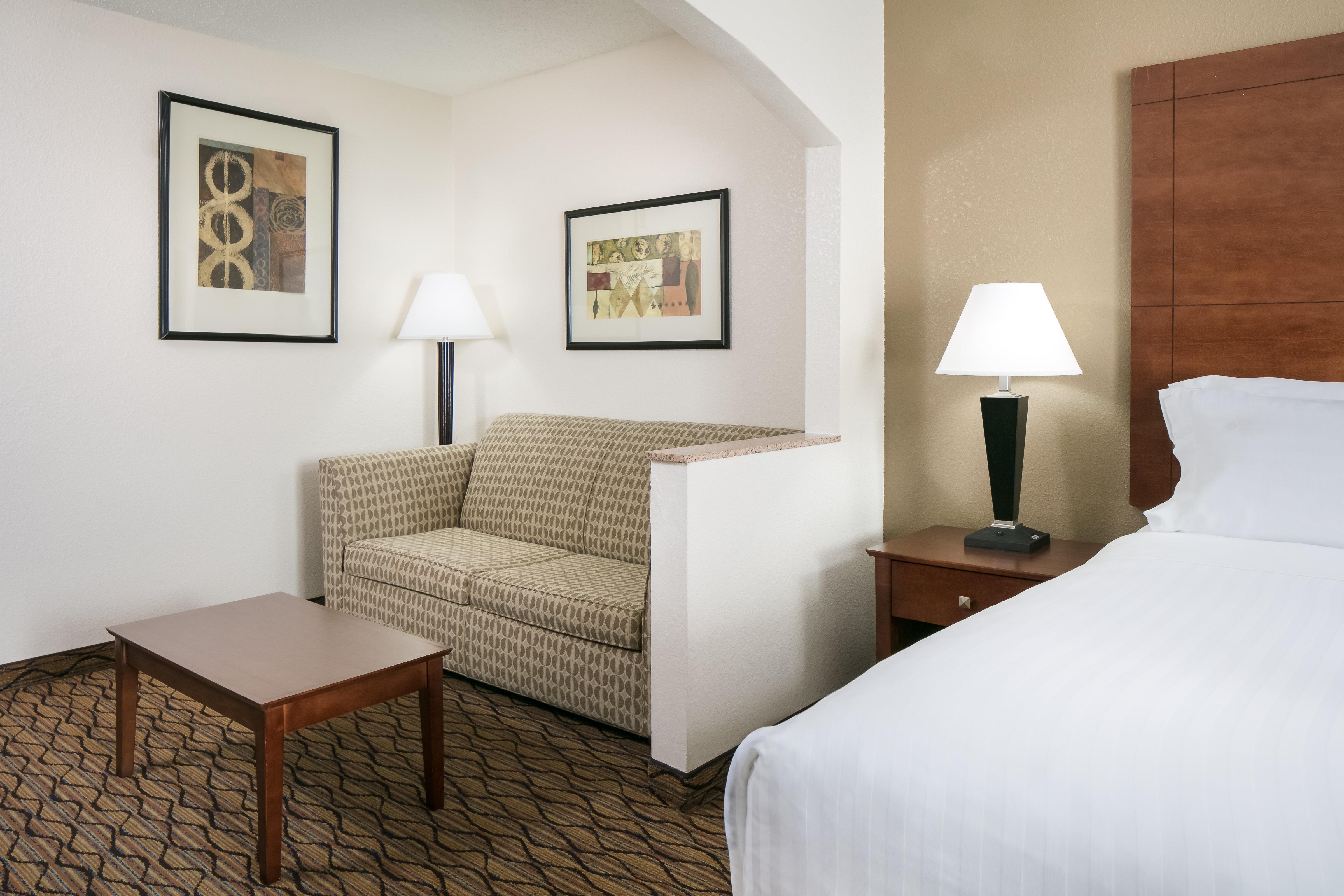 Holiday Inn Express & Suites Clinton, An Ihg Hotel Luaran gambar